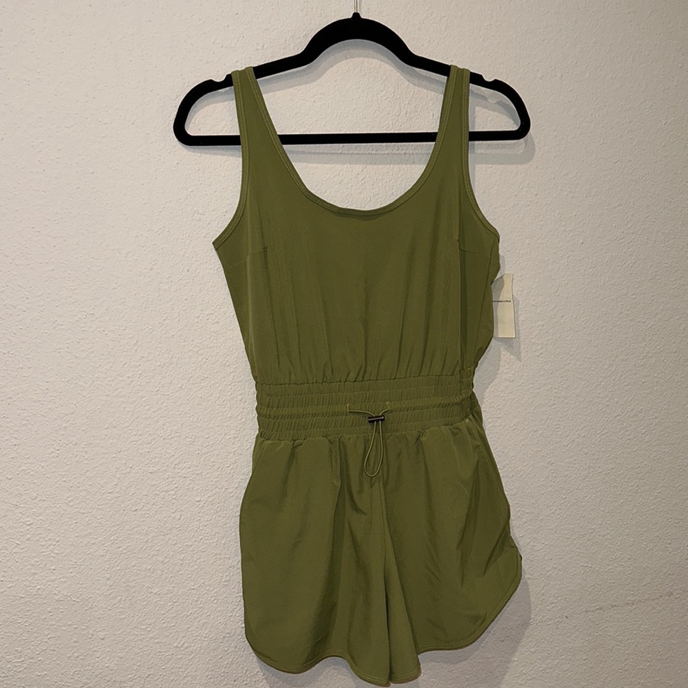 Abercrombie & Fitch Athletic Romper